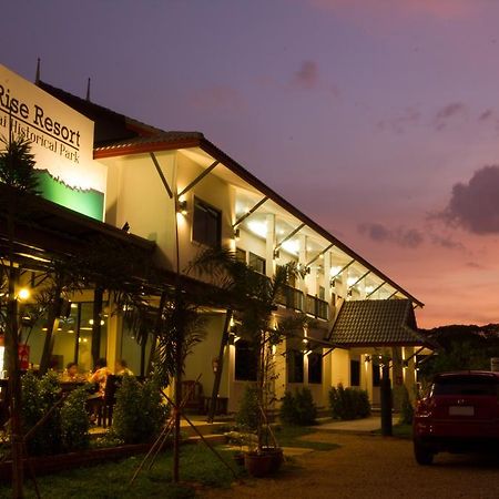 The Rise Resort Sukhothai Bagian luar foto